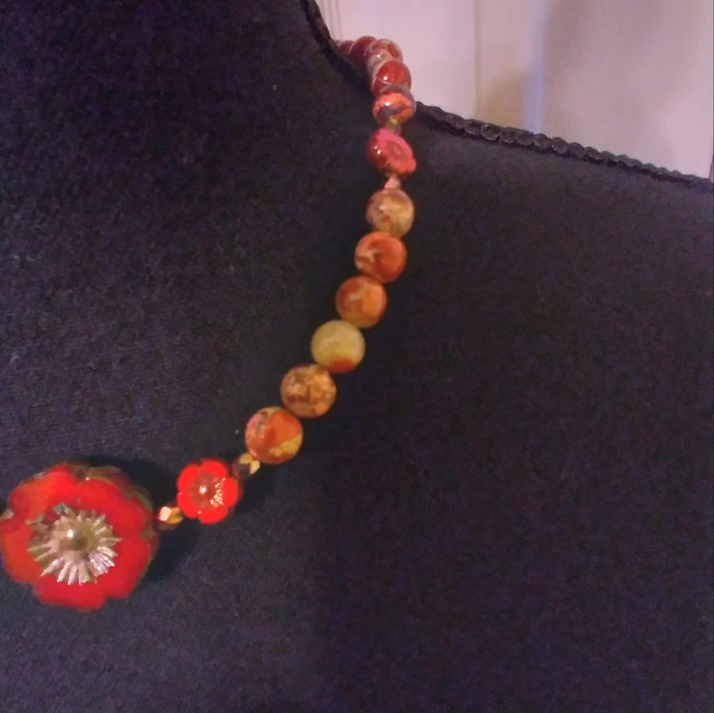 ✨️17" Picasso Jasper & Czech Glass🌺Flower Necklace ✨️ - Picture 4 of 9